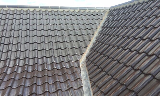 N&T Brown Black Roof Tiles, Roofers Norfolk